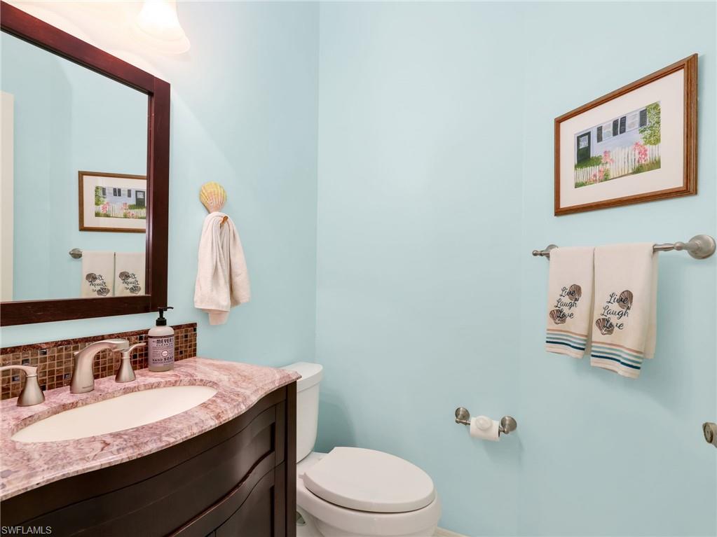 6832 Compton Ln S Property Photo 26