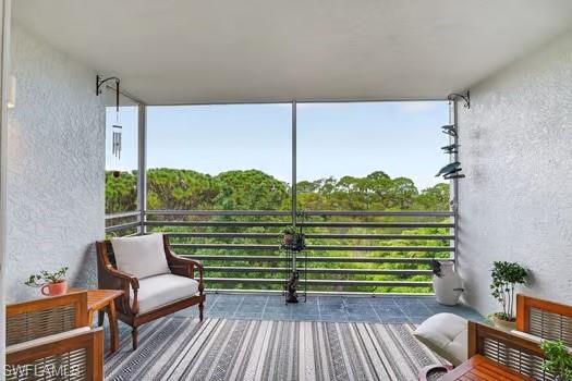 290 Naples Cove Dr 2604 Property Photo 16