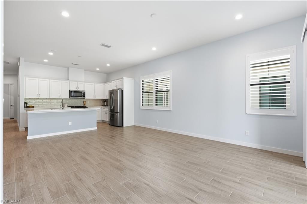 14792 Kingfisher Loop Property Photo 7