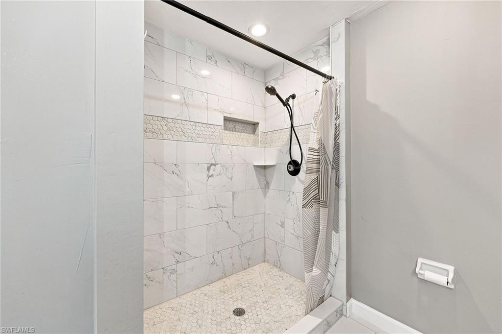 28080 Cavendish Ct 2006 Property Photo 11