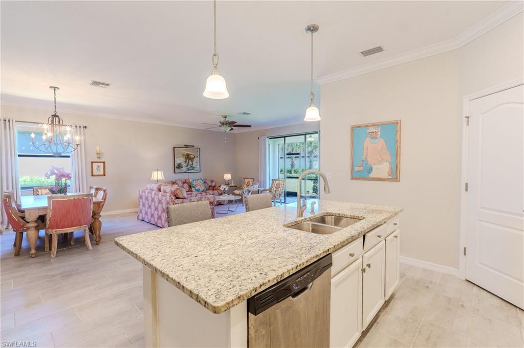 17332 Ashcomb Way Property Photo 8