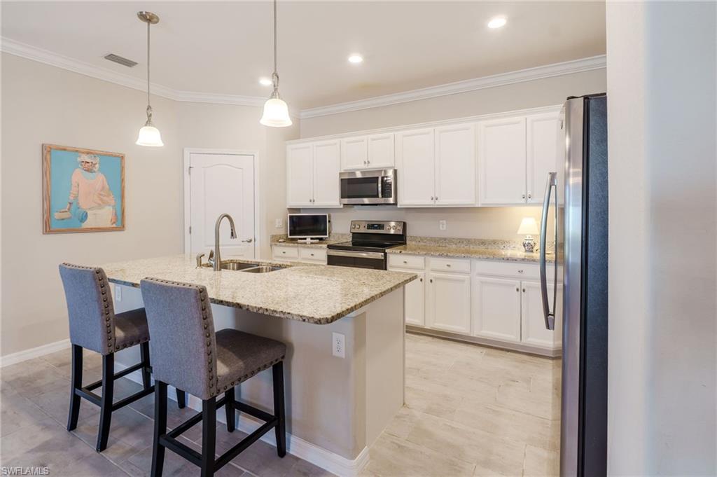 17332 Ashcomb Way Property Photo 10