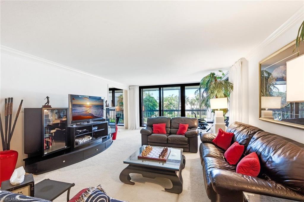 4551 Gulf Shore Blvd N 201 Property Photo 7