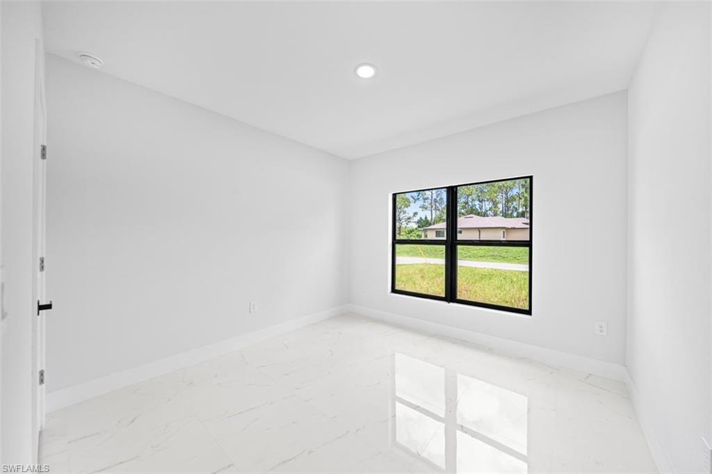 2505 1st St Sw Property Photo 13