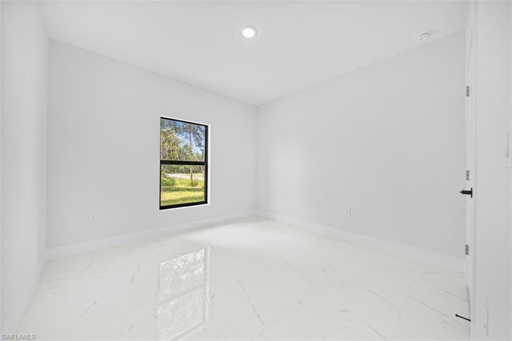 2505 1st St Sw Property Photo 19