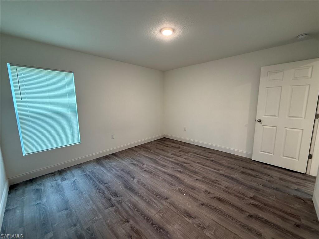 3242 Cordova Ter Property Photo 7