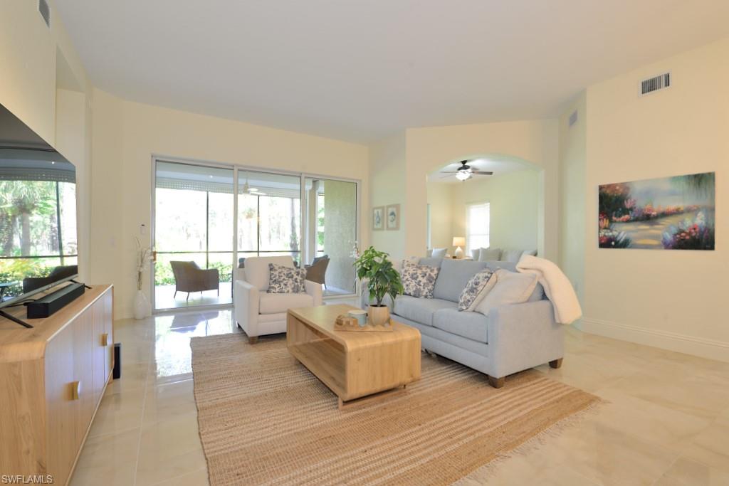 9097 Cherry Oaks Trl 102 Property Photo 3