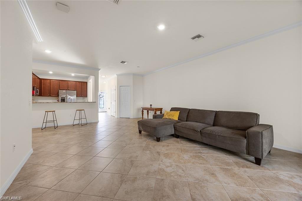 2707 Blossom Way Property Photo 12