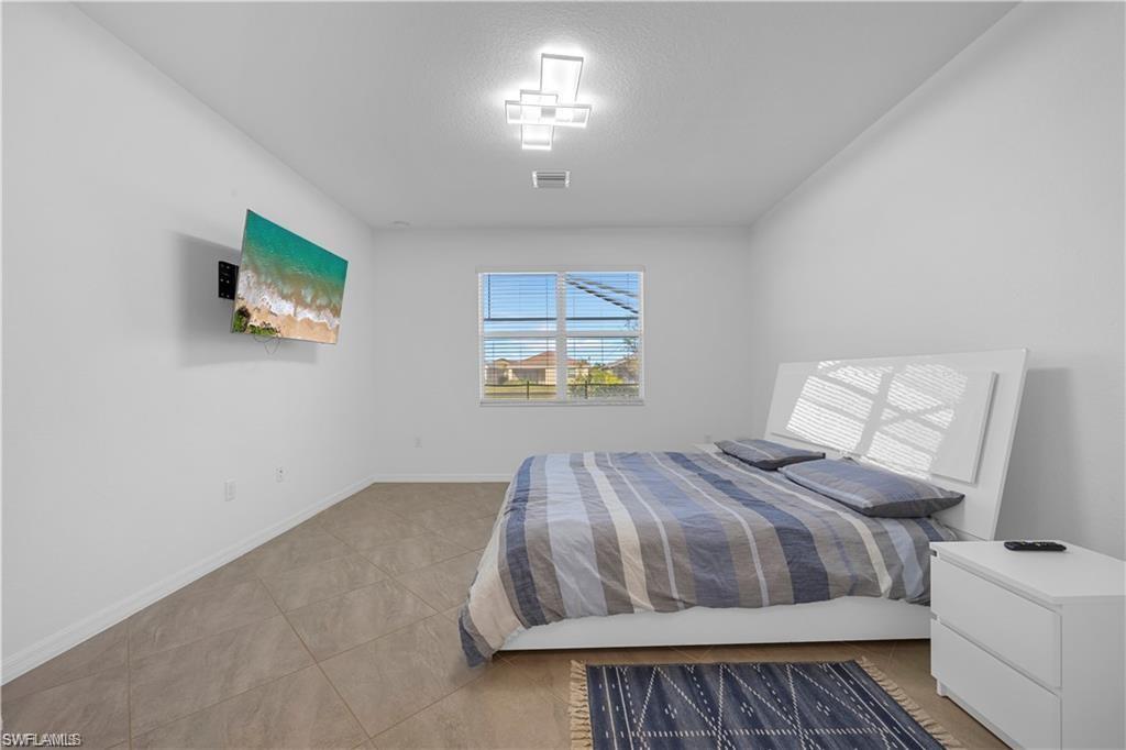 226029139 Property Photo 10