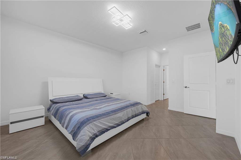 226029139 Property Photo 11