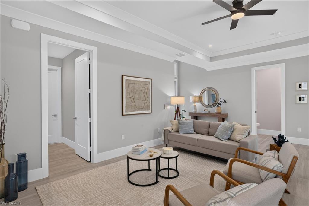 2141 Golden Gate Blvd E Property Photo 6