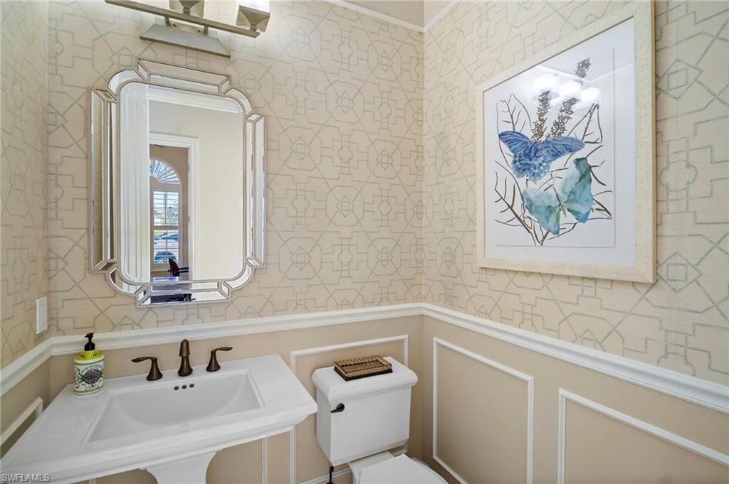6482 Carema Ln Property Photo 17