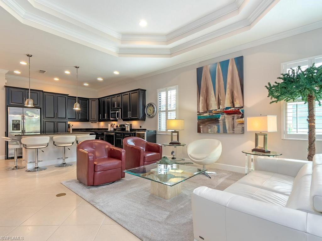 9143 Isla Bella Cir Property Photo 3