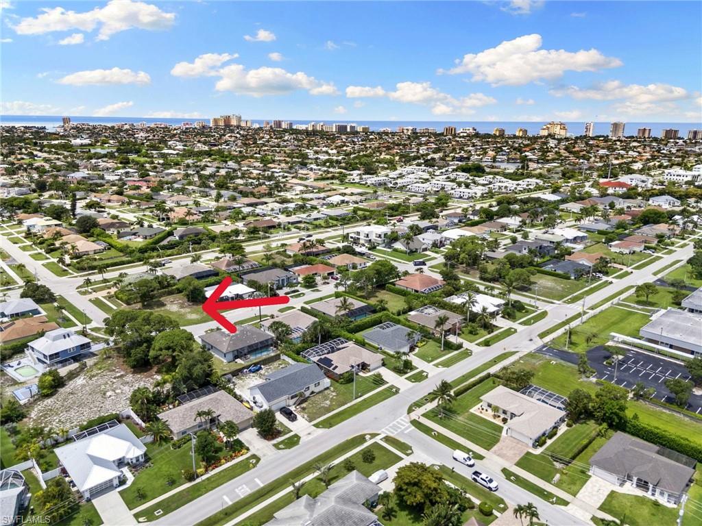 6 Tahiti Rd Property Photo 9