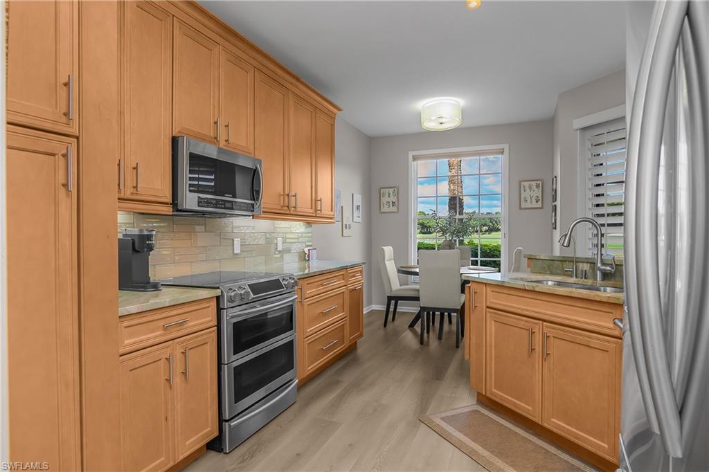23501 Wisteria Pointe Dr 1203 Property Photo 5