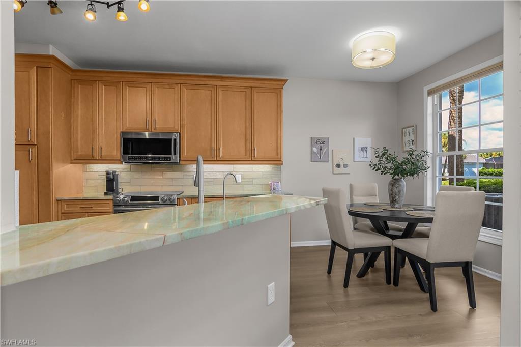 23501 Wisteria Pointe Dr 1203 Property Photo 8