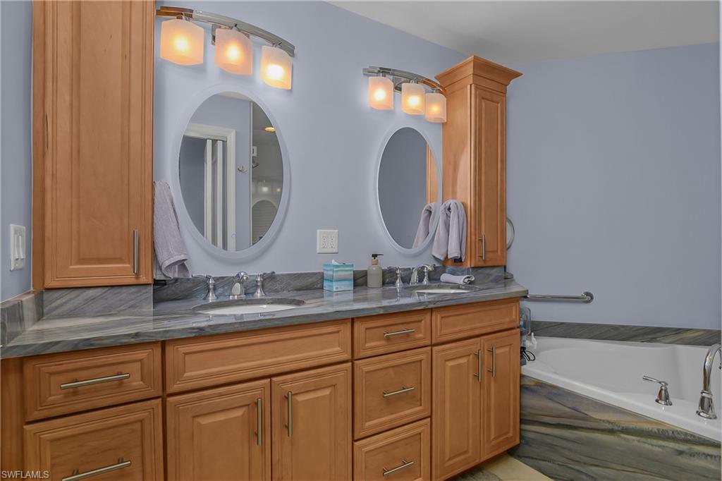 23501 Wisteria Pointe Dr 1203 Property Photo 16