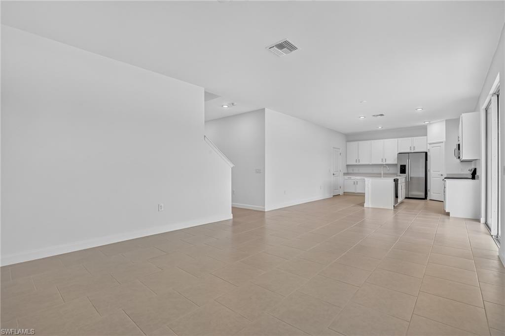 45102 Pipevine Cir Property Photo 8