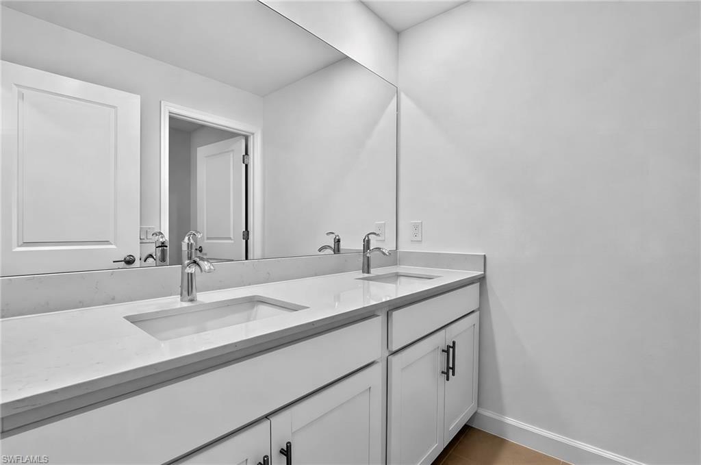 45102 Pipevine Cir Property Photo 12