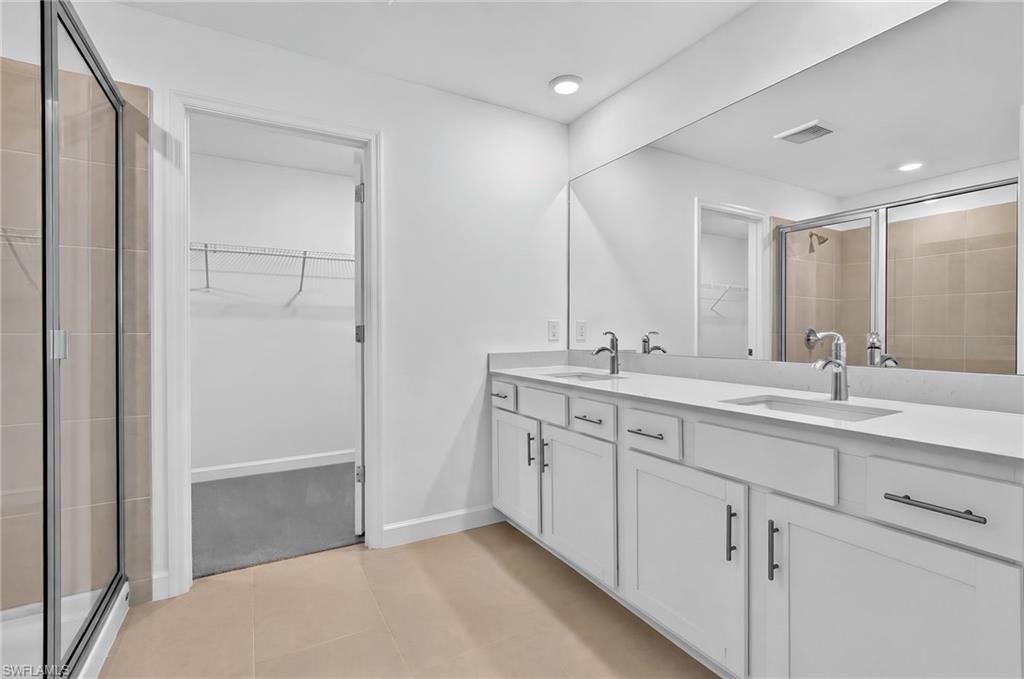 45102 Pipevine Cir Property Photo 14