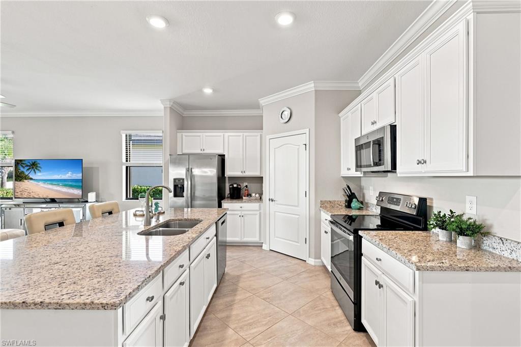 19543 Deming Ln Property Photo 8