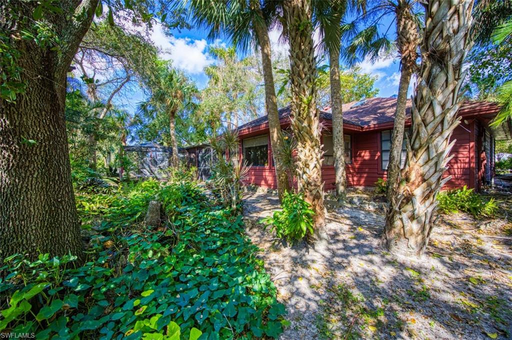 2490 Outrigger Ln Property Photo 2