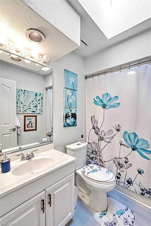 2490 Outrigger Ln Property Photo 8