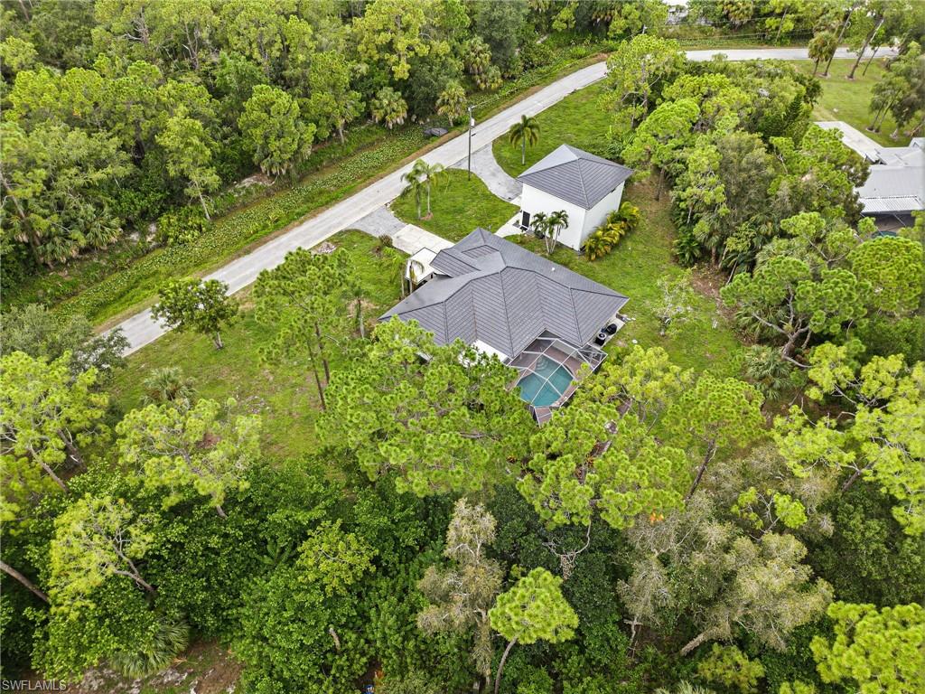 25273 Moriah Ln Property Photo 2