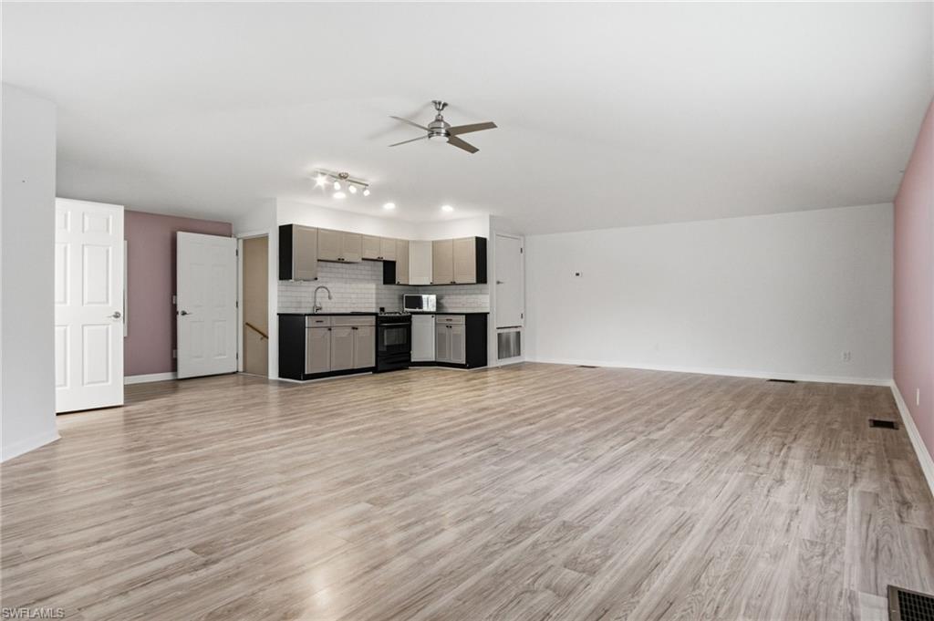 25273 Moriah Ln Property Photo 32