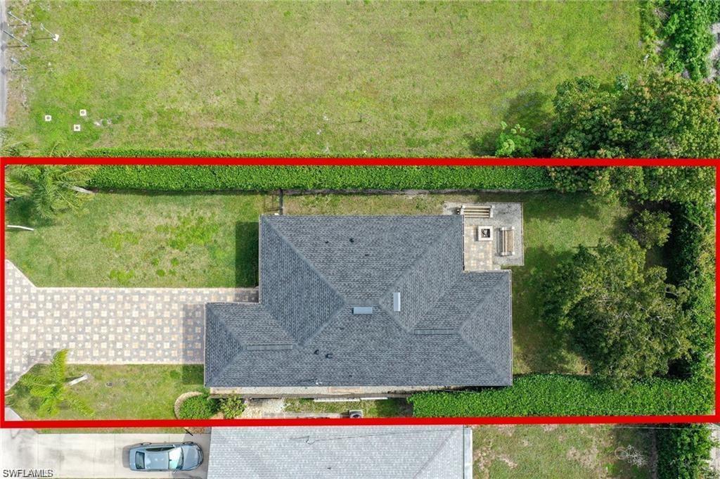 1160 Michigan Ave Property Photo 3