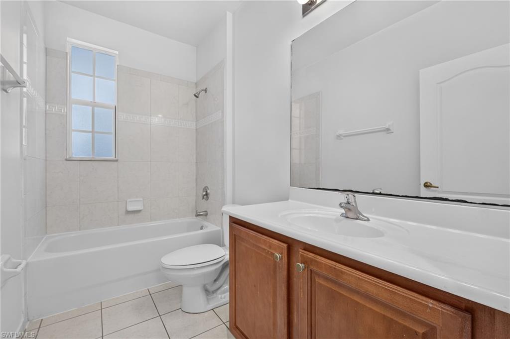 7032 Ambrosia Ln S 703 Property Photo 20