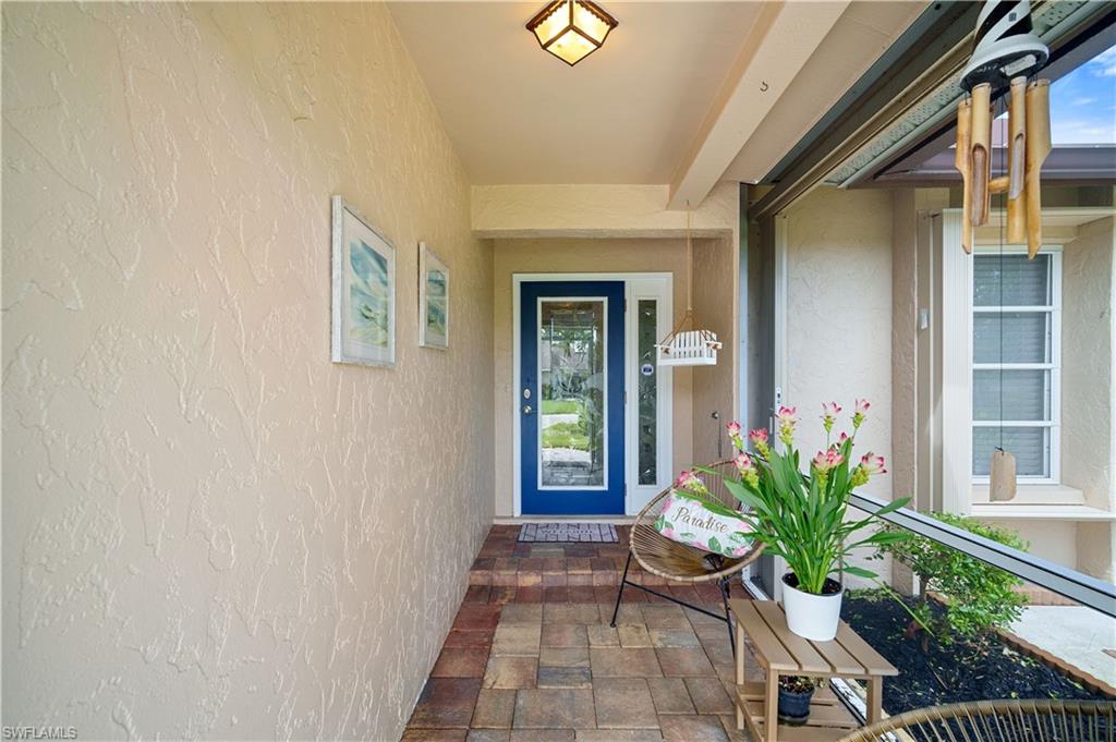 2236 Queens Blvd Property Photo 8