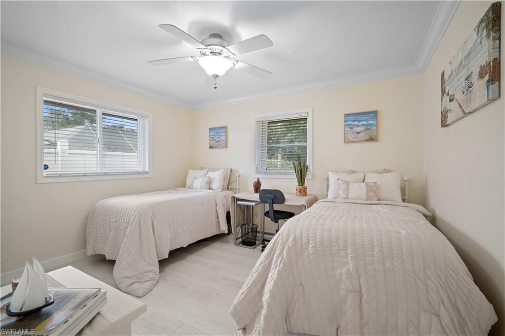2236 Queens Blvd Property Photo 24