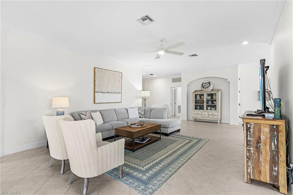 3914 Loblolly Bay Dr 201 Property Photo 7