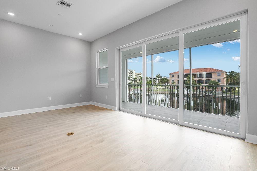 1623 Sea Haven Dr 3-303 Property Photo 3