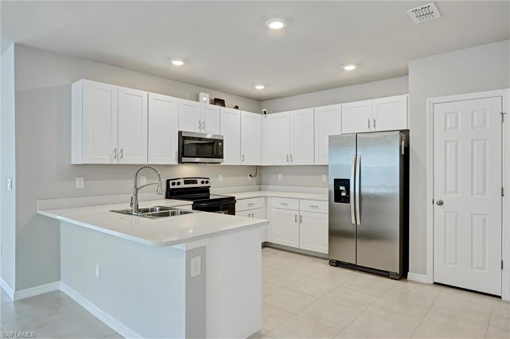 20462 Plumwood LOOP Property Photo 1