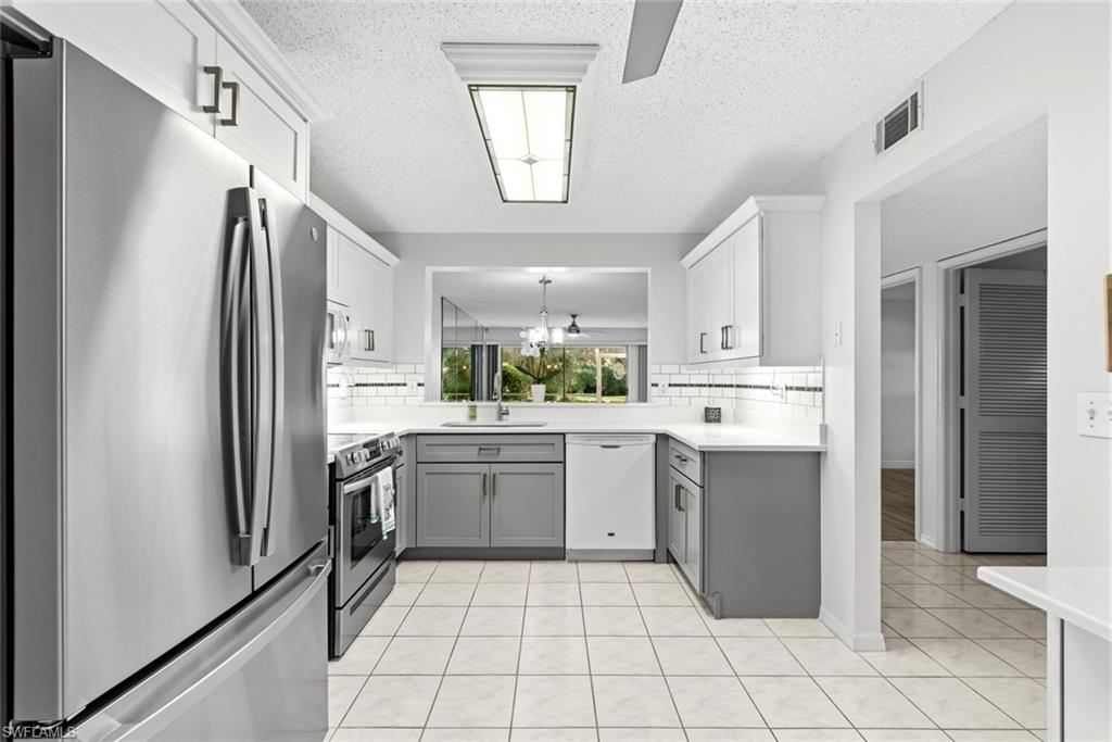 784 Landover Cir 104 Property Photo 5