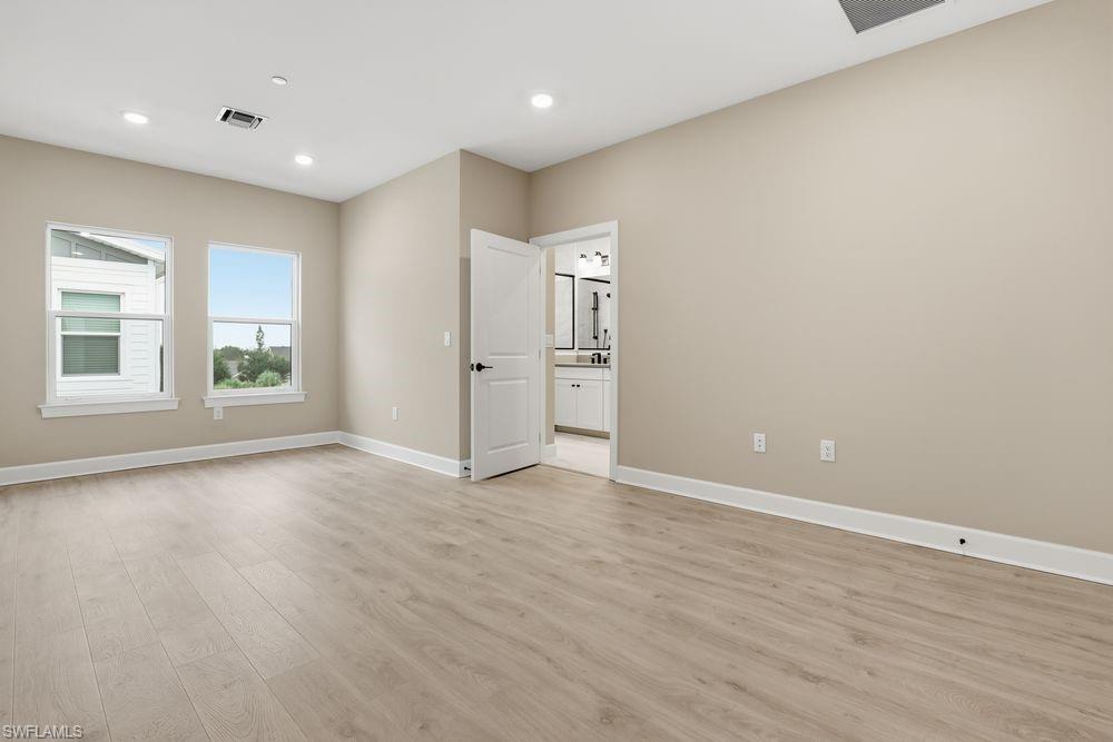 1624 Compass Pointe Ct 2-203 Property Photo 13
