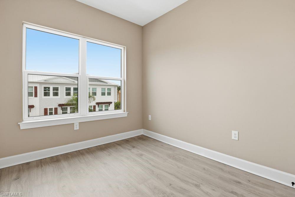 1624 Compass Pointe Ct 2-203 Property Photo 18
