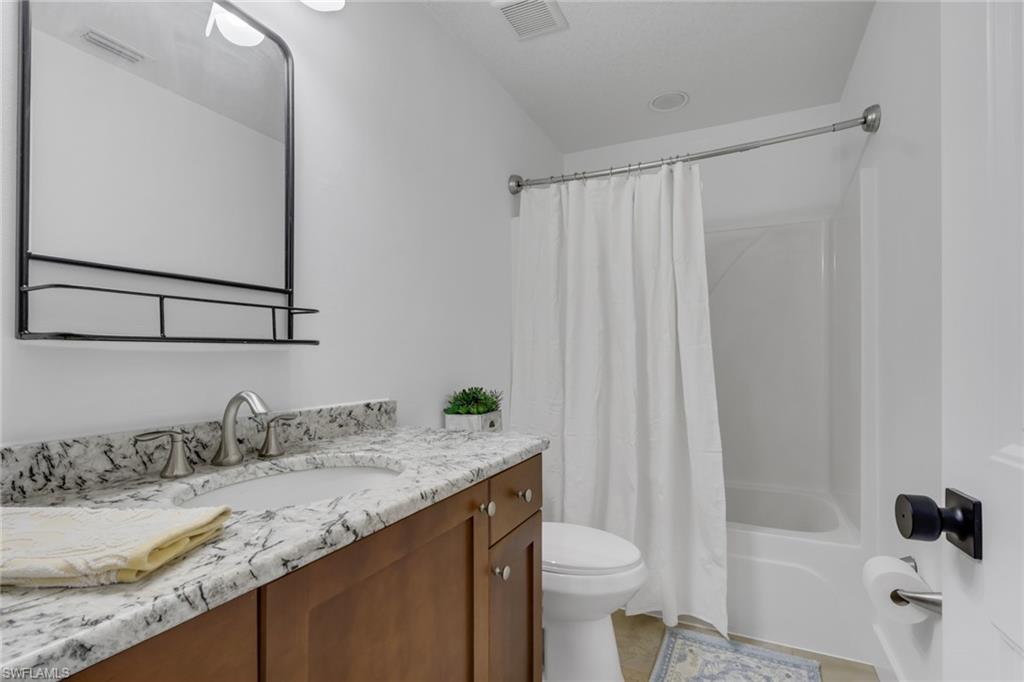 37061 Rickard Ln Property Photo 21