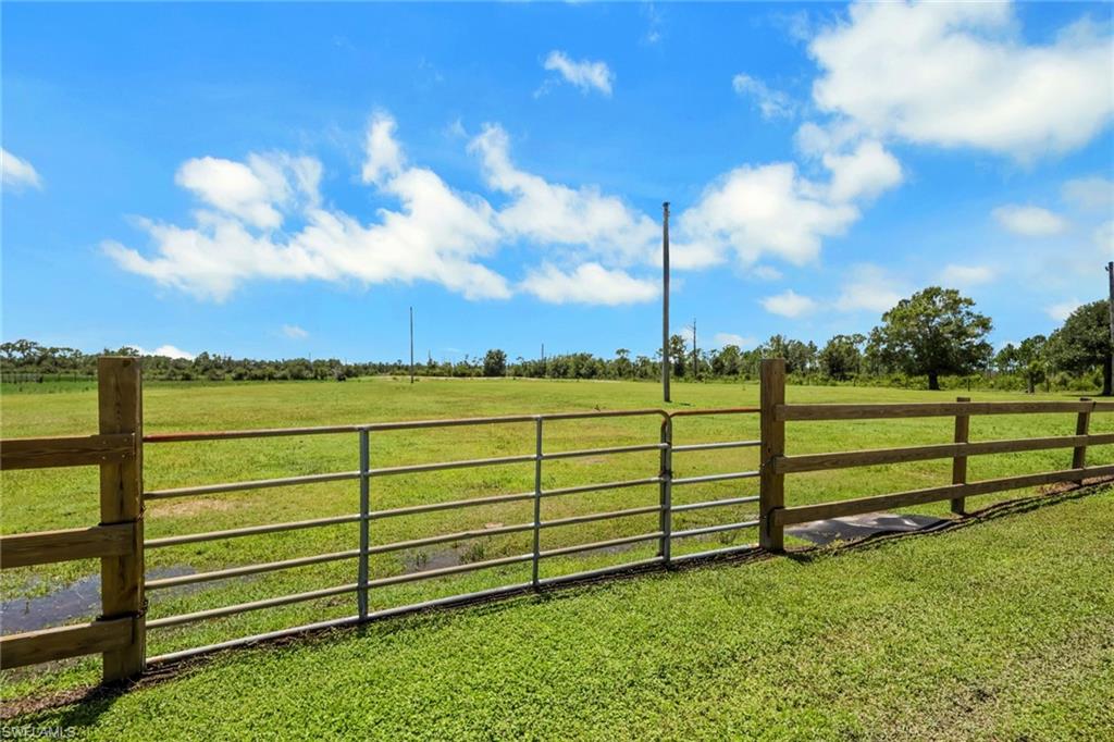 37061 Rickard Ln Property Photo 24