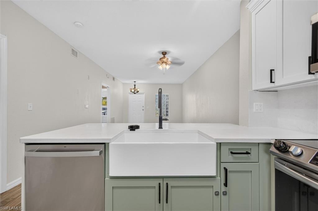 8555 Bernwood Cove Loop 107 Property Photo 11