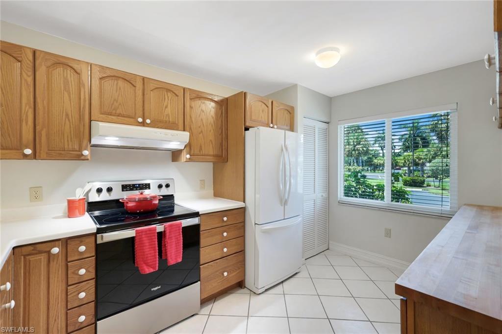 3051 Sandpiper Bay Cir I101 Property Photo 7