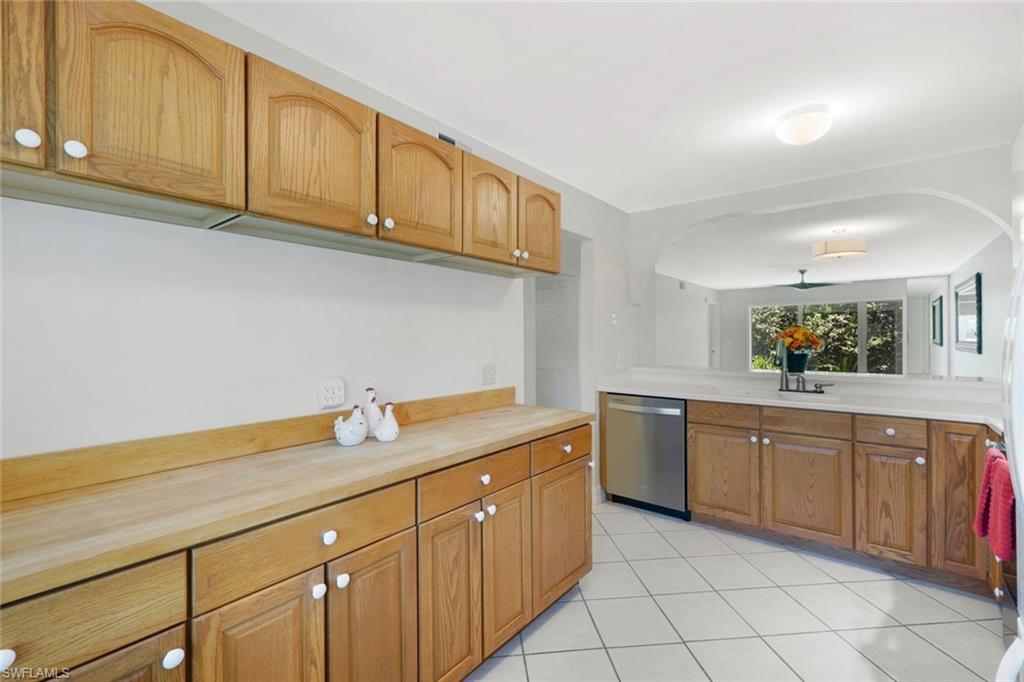 3051 Sandpiper Bay Cir I101 Property Photo 10