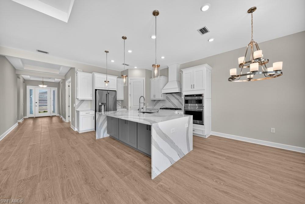 15690 Genova Dr Property Photo 2