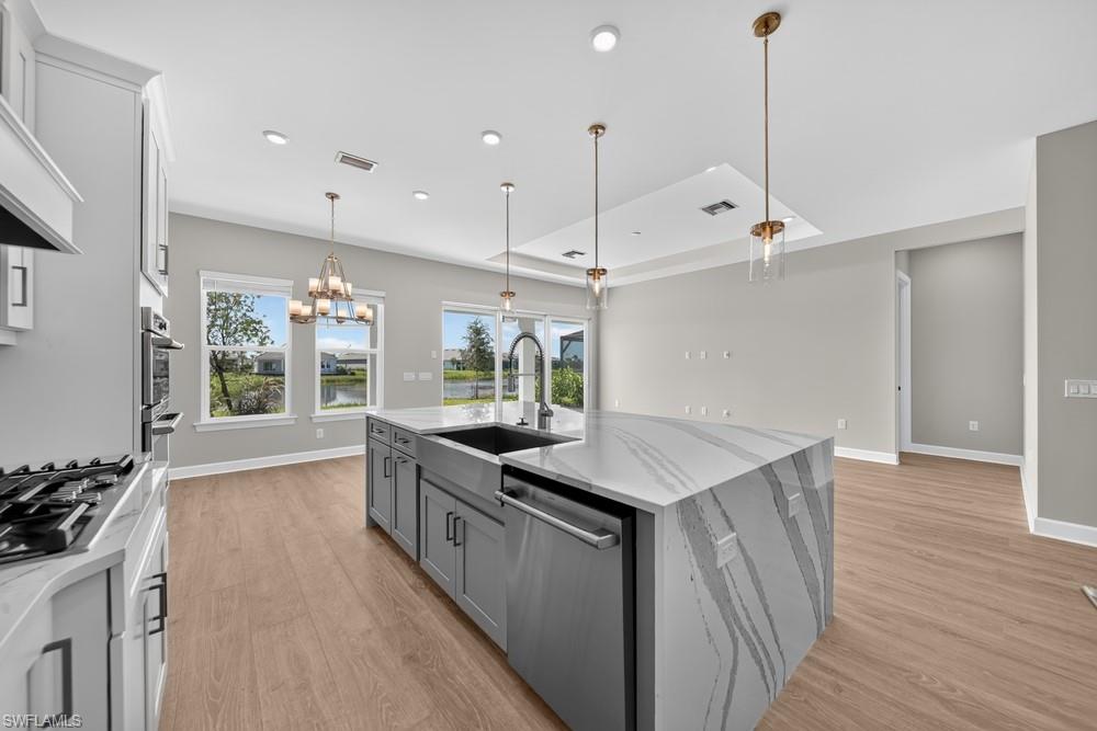 15690 Genova Dr Property Photo 11