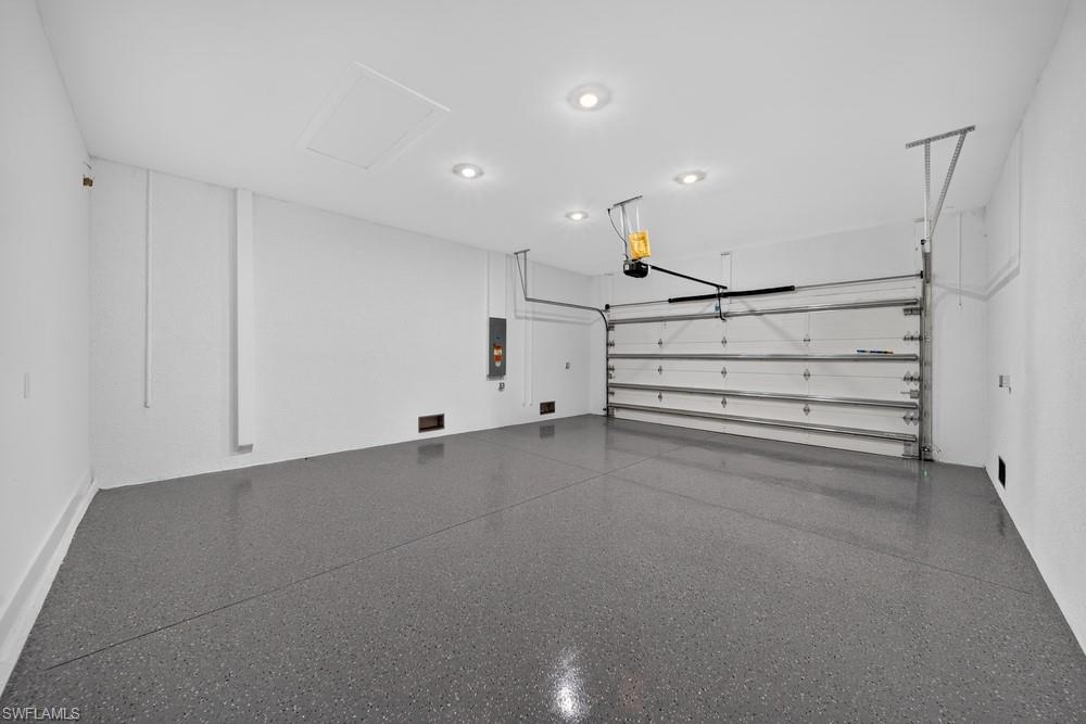 15690 Genova Dr Property Photo 29
