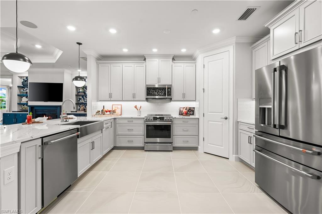 15339 Giardino Dr 11-103 Property Photo 8