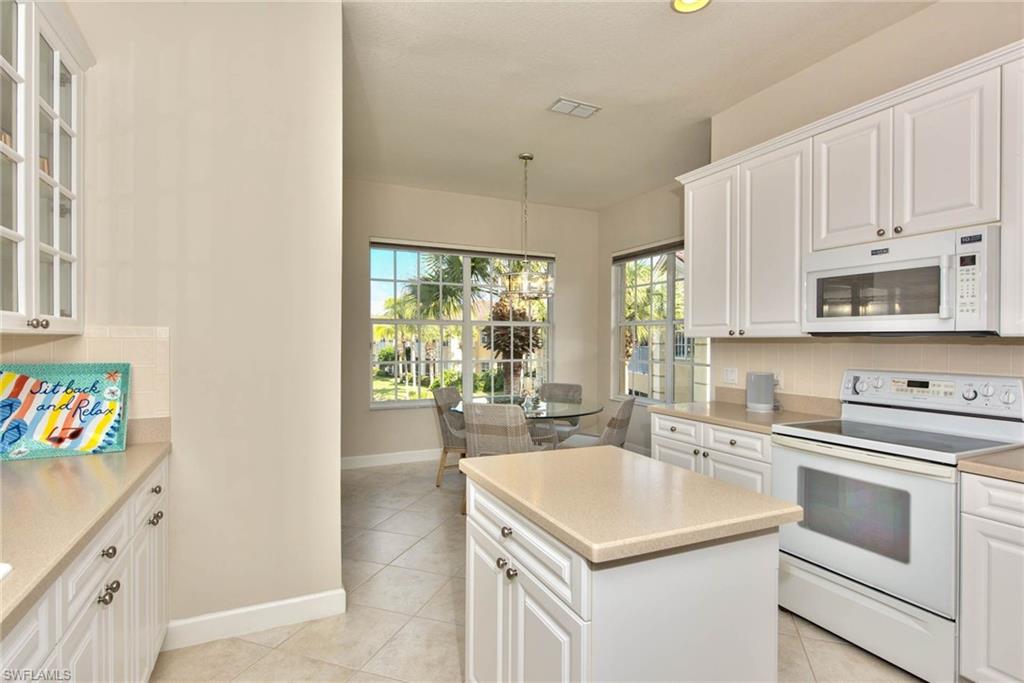 9657 Cypress Hammock Cir 202 Property Photo 13