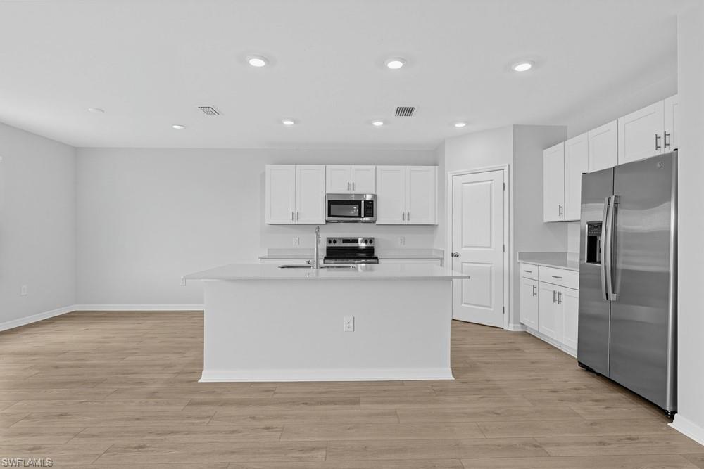 6753 Equinox Ln Property Photo 10